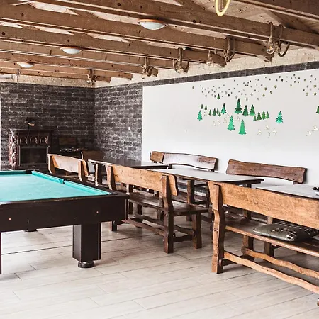 Zeleny Domcek ゲストハウス Heľpa